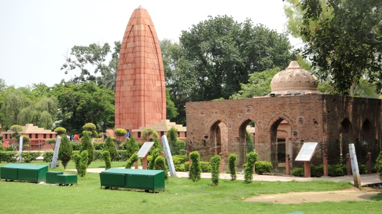 The Jallinwala Bagh Memorial and the bullet holes